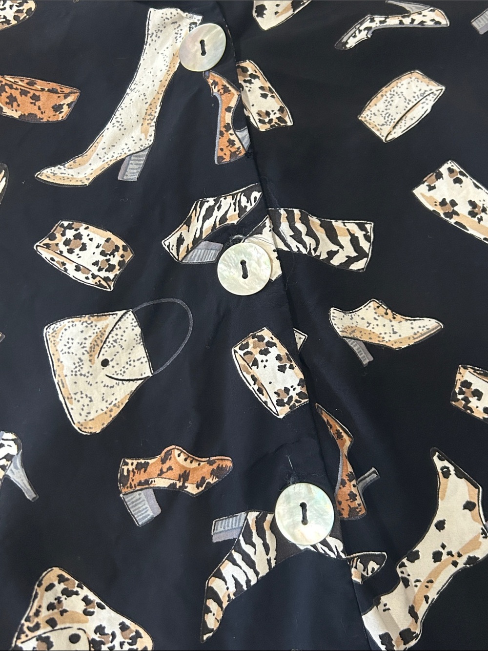 Alexandra Lee Vintage black Button-Up Blouse with Shoe and bag Print Sz S - Picture 4 of 6
